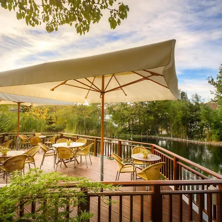 Germania Am Schlosspark Szálloda